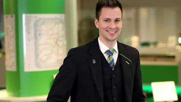 ÜSTRA Servicecenter Mitarbeiter